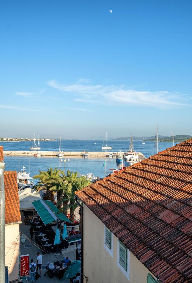 Heritage Residence In Center With Pool- Apartments Vodice Extérieur photo
